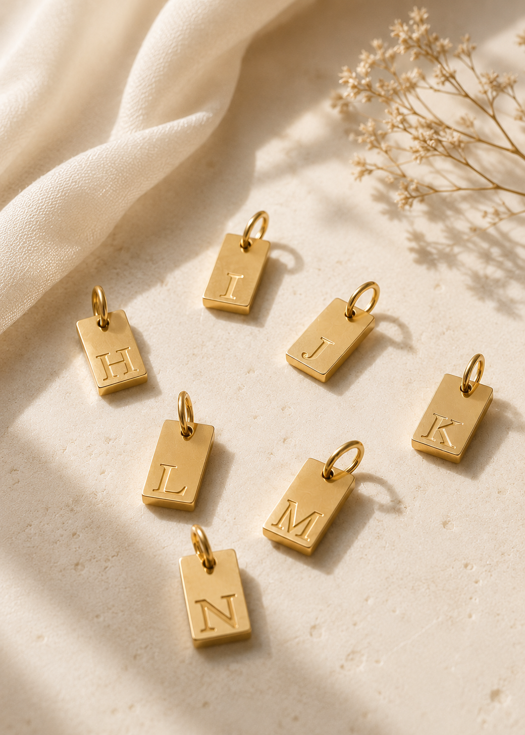 Tab Initial Charm
